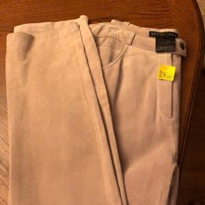 Yanzi fugel pig suede lt lilac pants size 8